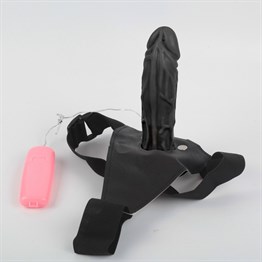 Belden Bağlamalı İçi Boş PenisLilituShop18 cm Belden Bağlamalı İçi Boş Titreşimli Testissiz Protez Zenci Penis